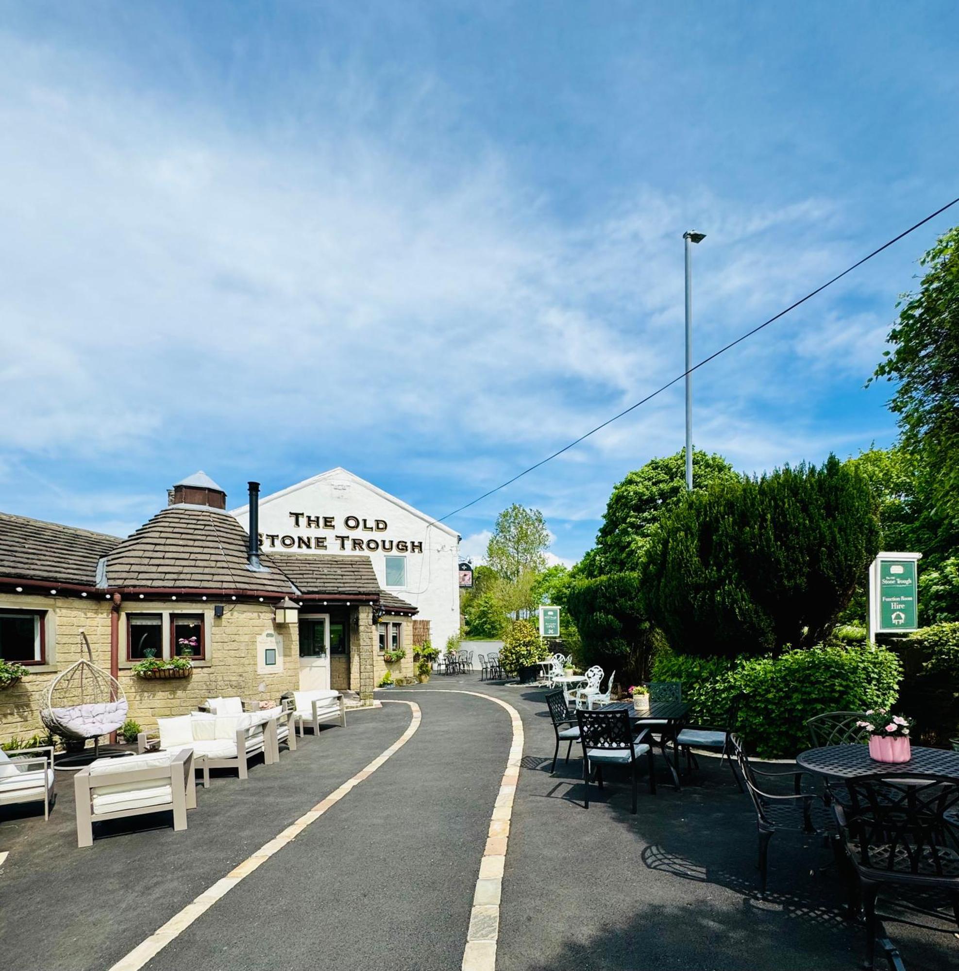 The Old Stone Trough Country Hotel Kelbrook 외부 사진