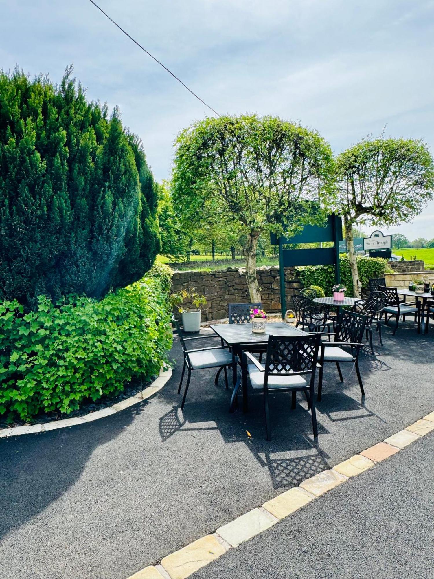 The Old Stone Trough Country Hotel Kelbrook 외부 사진